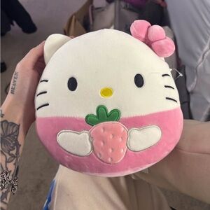Hello Kitty x Hot topic exclusive Squishmallow